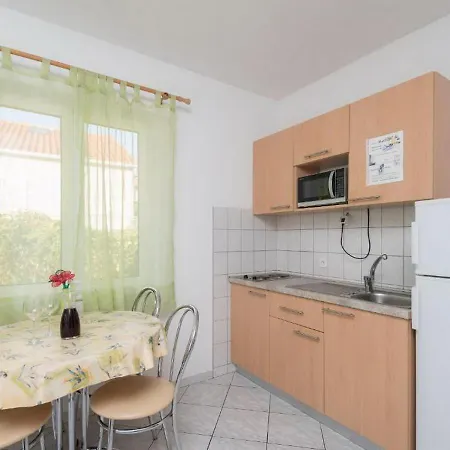 Maestral Apartment *