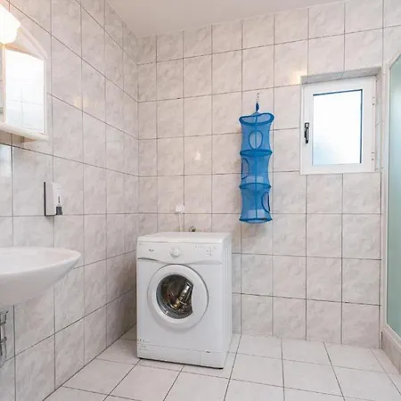 Maestral Apartment *