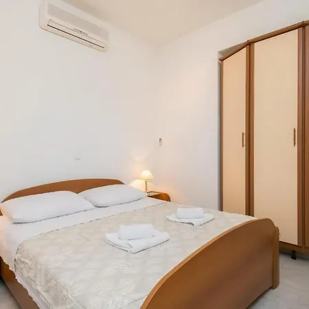 Maestral Apartment