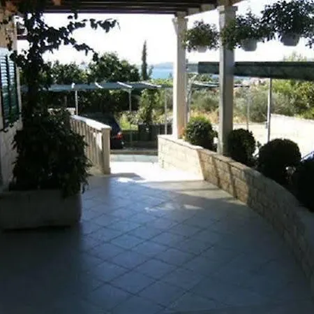 Apartment Maestral