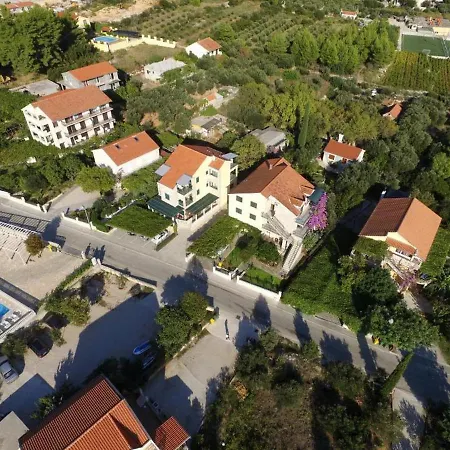Maestral * Orebić